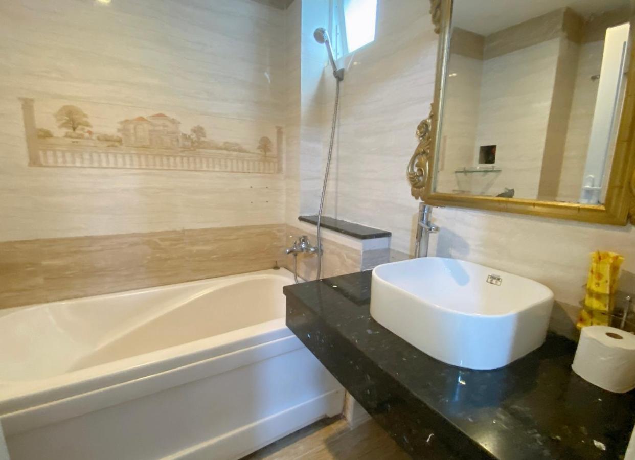 Crowne Bui Vien Hotel Ho Chi Minh Zewnętrze zdjęcie